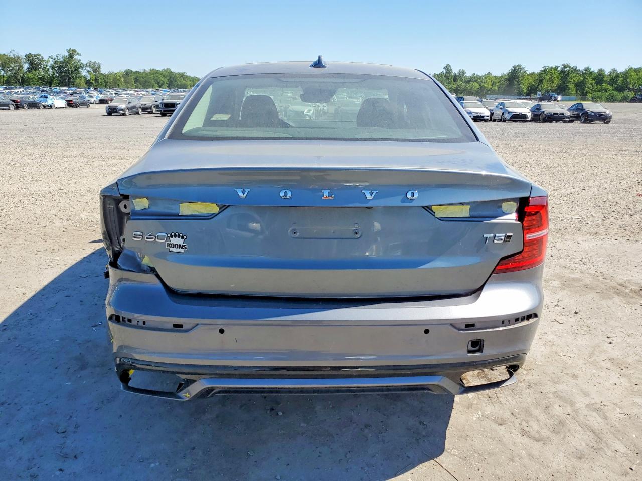 2021 VOLVO S60 T5 MOMENTUM photo 16