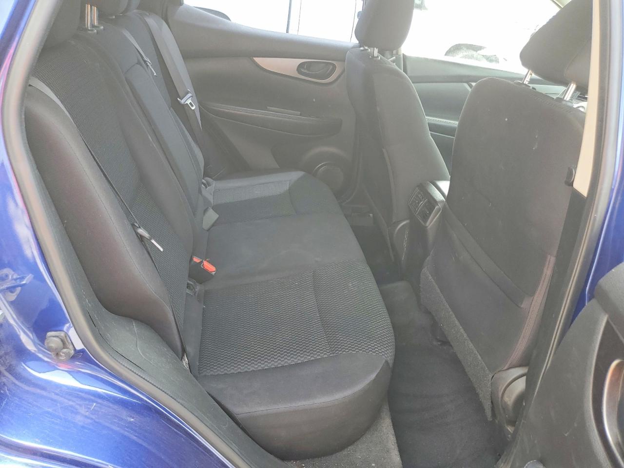 2019 NISSAN ROGUE SPORT S photo 31