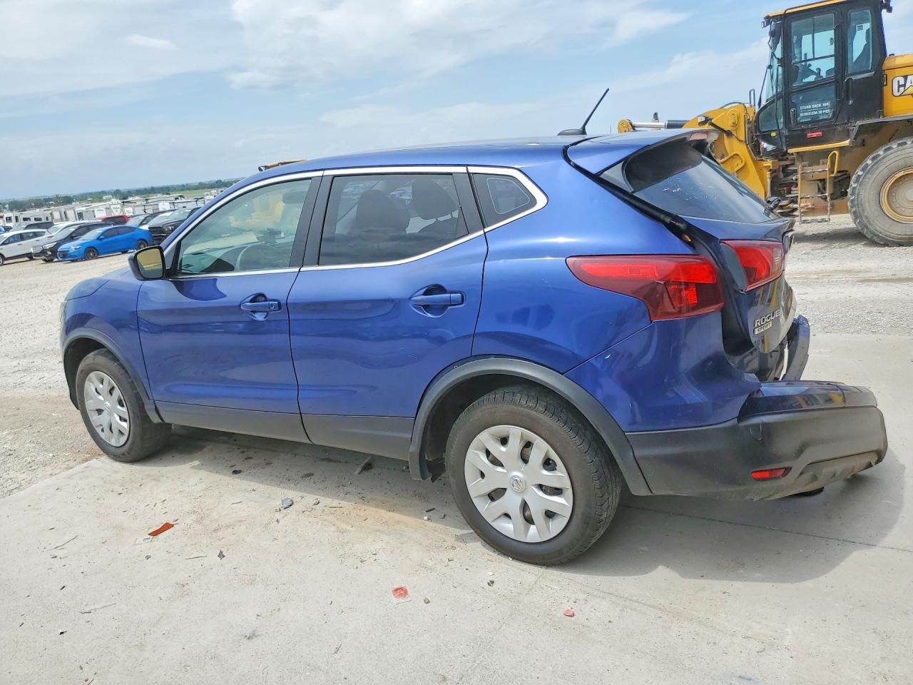 2019 NISSAN ROGUE SPORT S photo 4
