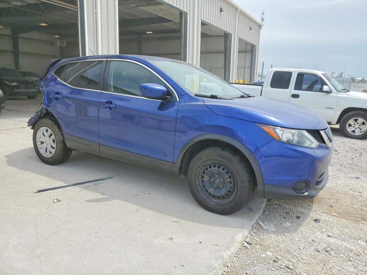 2019 NISSAN ROGUE SPORT S photo 10
