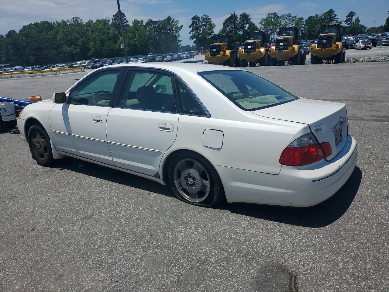 2003 TOYOTA AVALON XLS photo 2