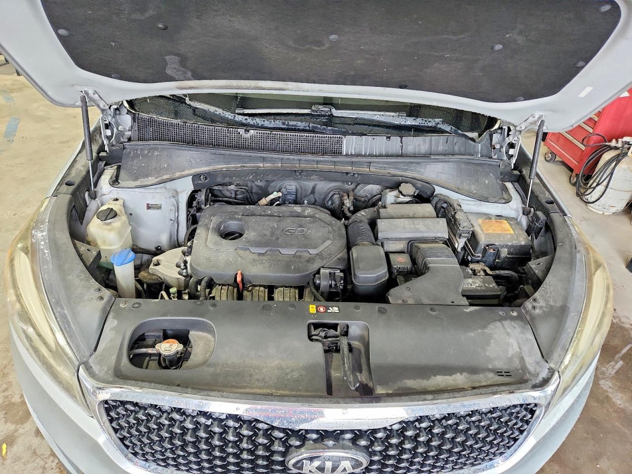 2016 KIA SORENTO LX photo 23