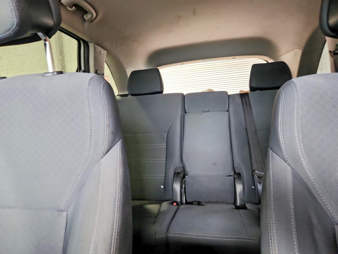 2016 KIA SORENTO LX photo 19
