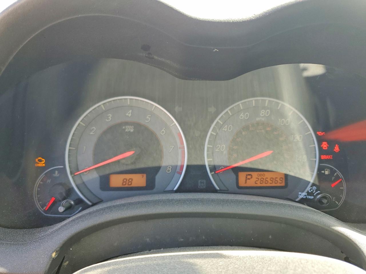 2010 TOYOTA COROLLA S photo 17