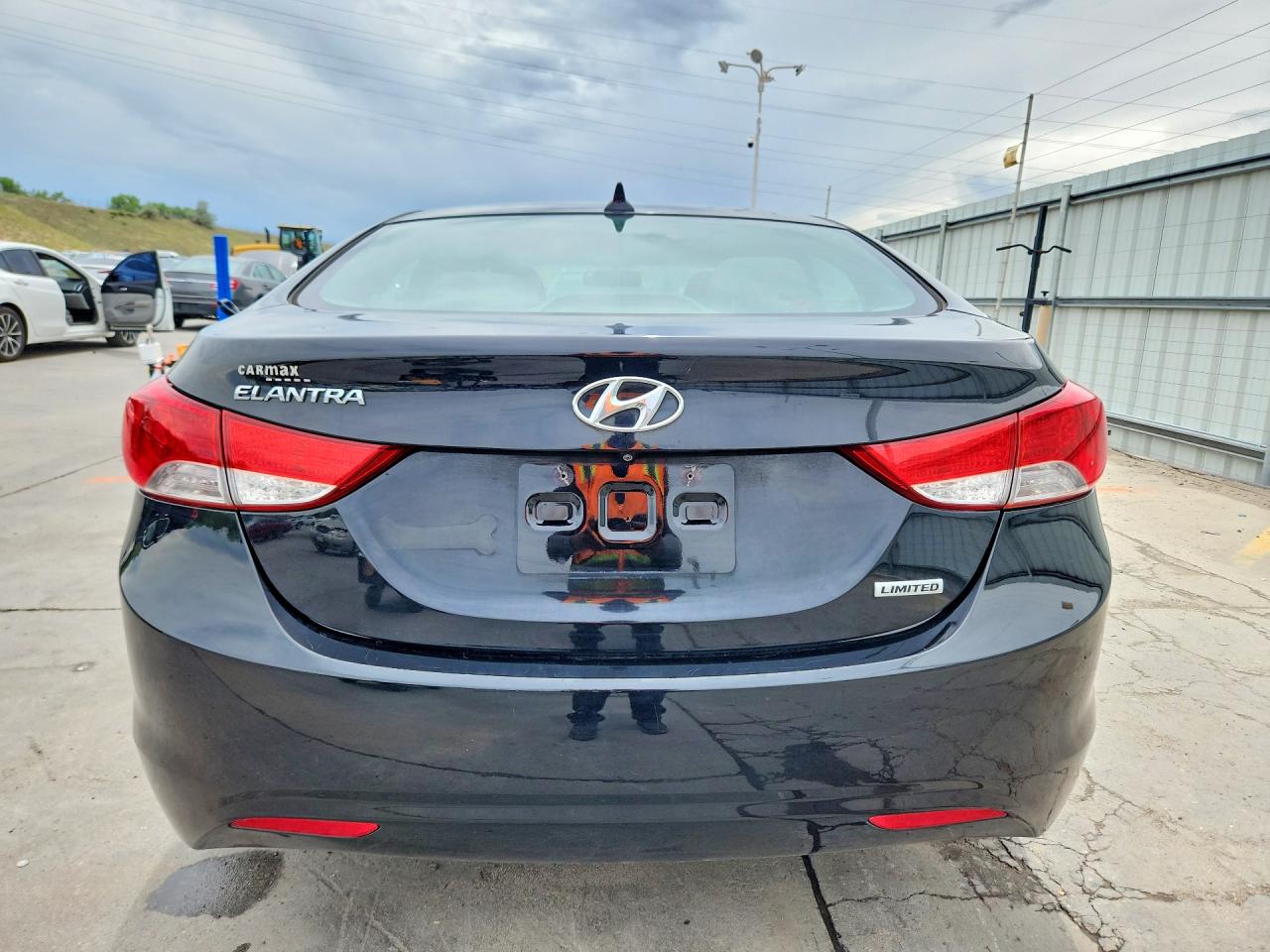 2013 HYUNDAI ELANTRA LIMITED photo 6