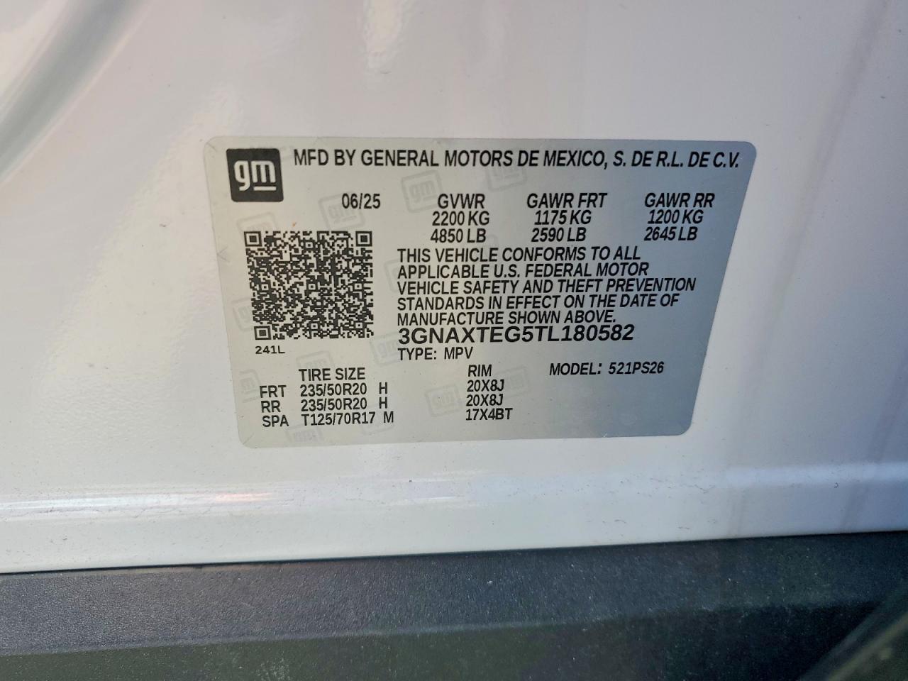 2026 CHEVROLET EQUINOX RS photo 13