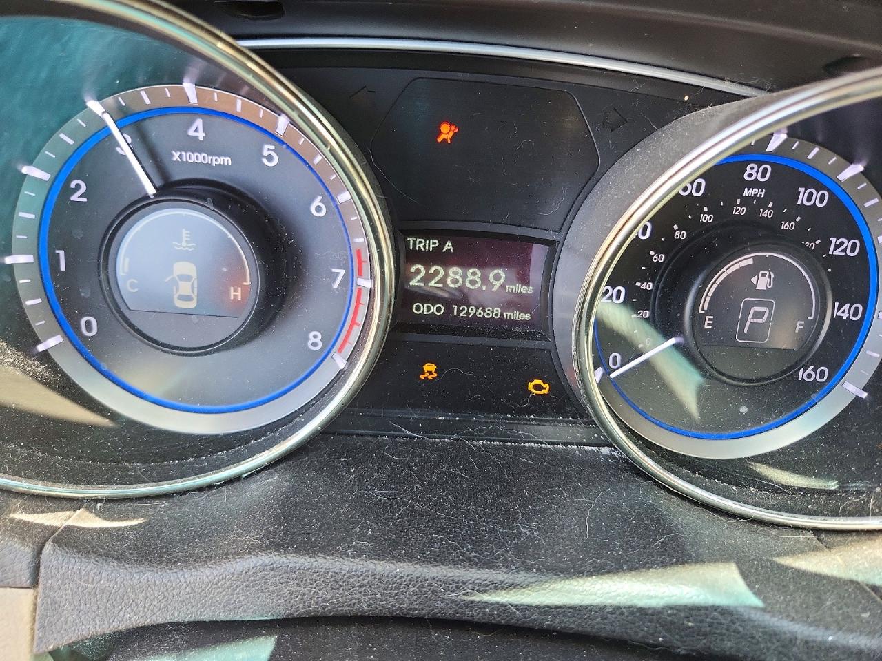 2012 HYUNDAI SONATA GLS photo 17
