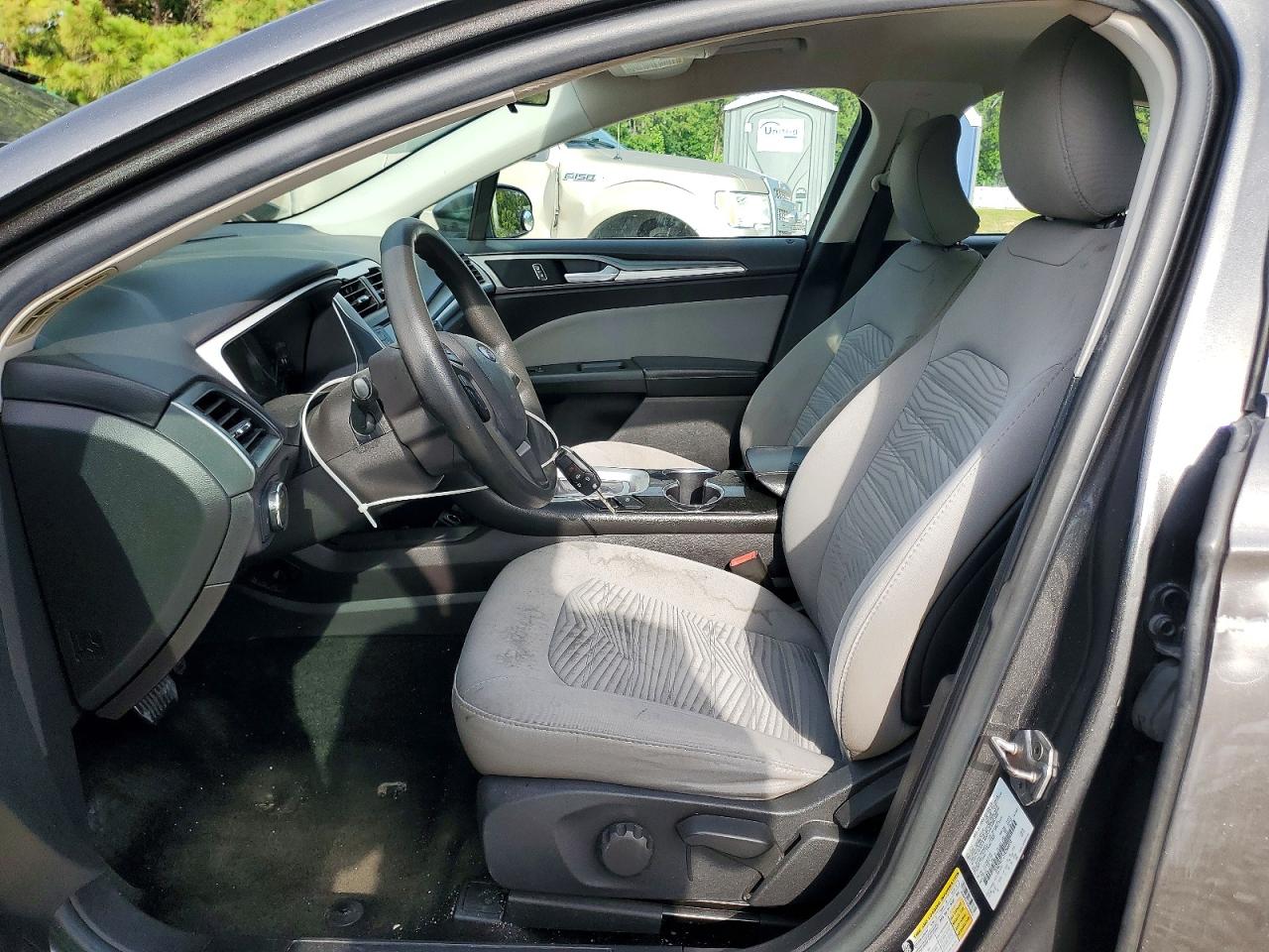 2016 FORD FUSION S photo 13