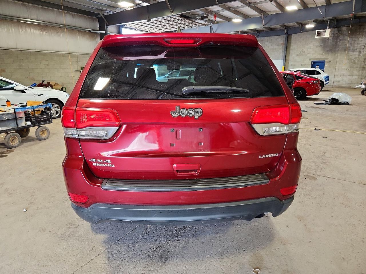 2014 JEEP GRAND CHEROKEE LAREDO photo 6