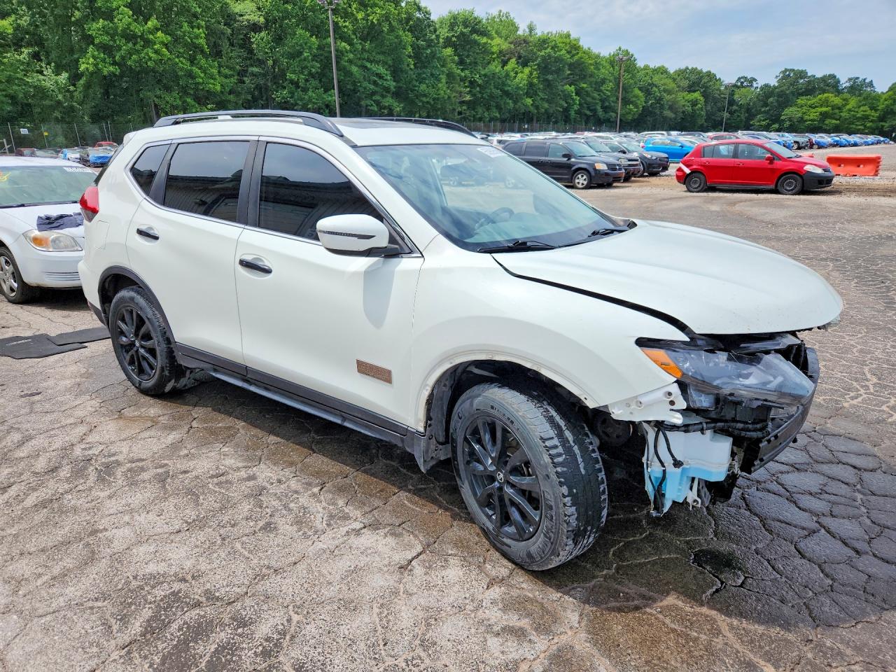 2017 NISSAN ROGUE SV photo 7