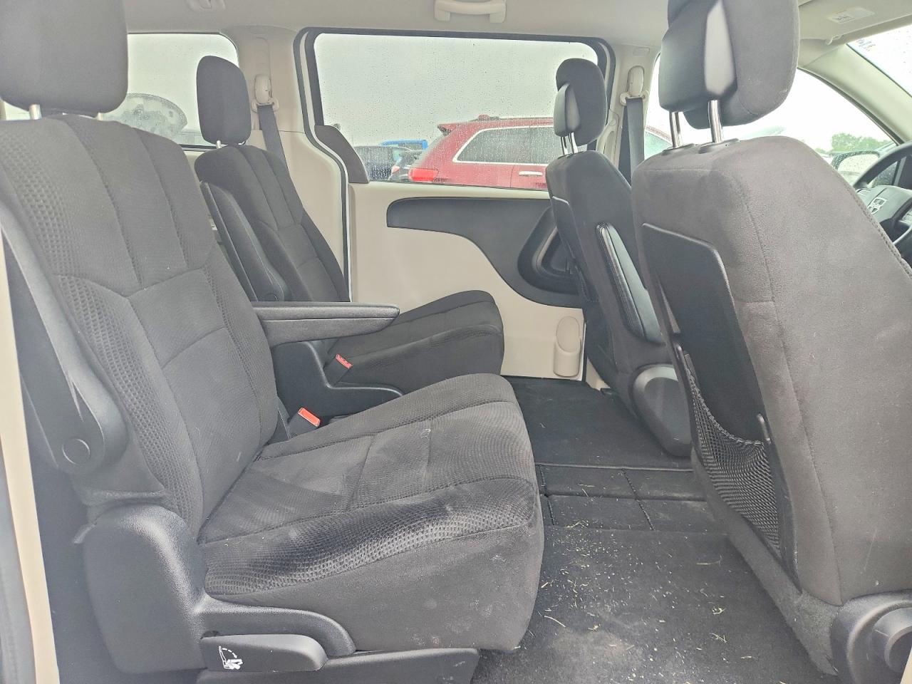 2013 DODGE GRAND CARAVAN SE photo 21