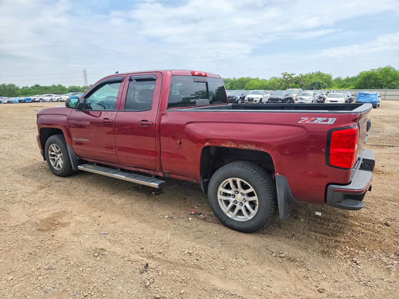 2016 CHEVROLET SILVERADO K1500 LT photo 4