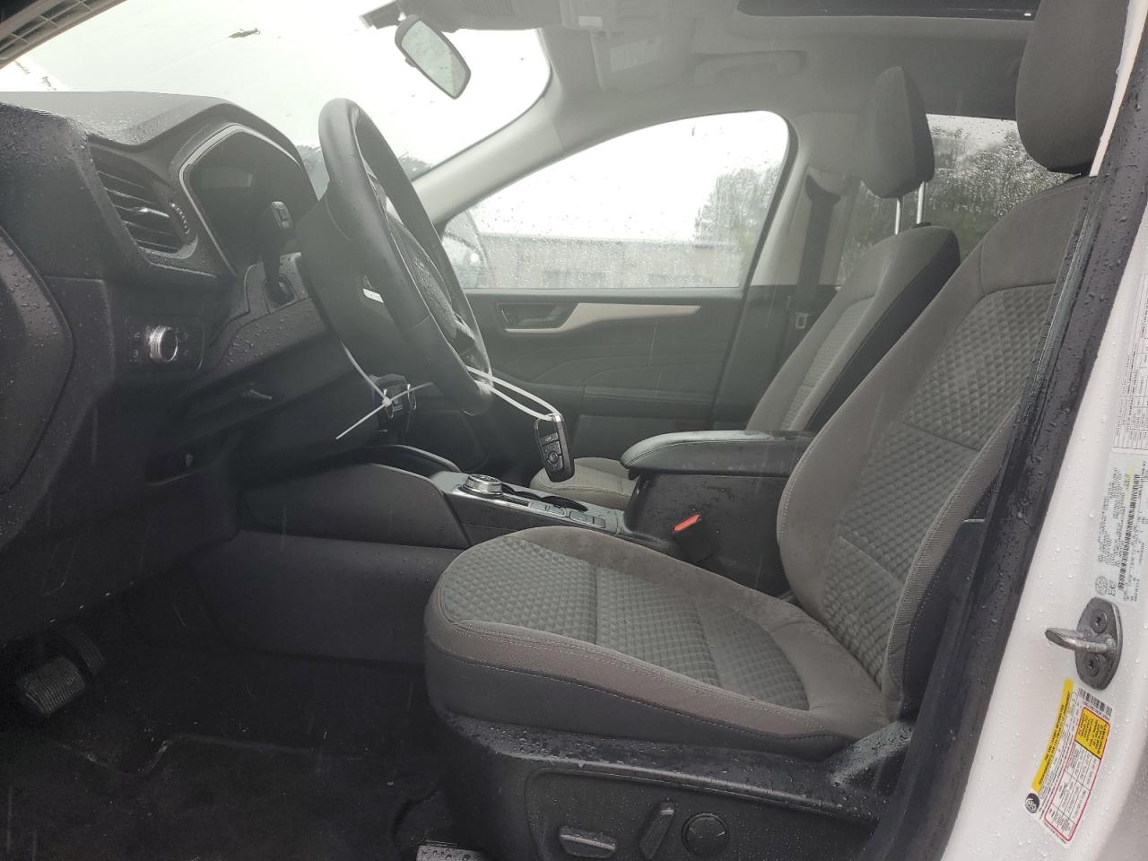 2022 FORD ESCAPE SE photo 13