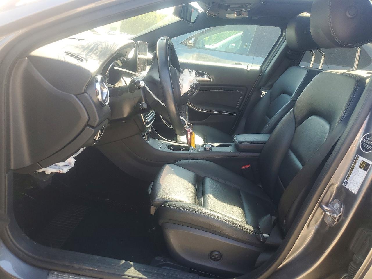 2019 MERCEDES-BENZ GLA 250 4MATIC photo 19