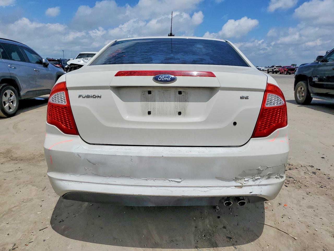 2010 FORD FUSION SE photo 6