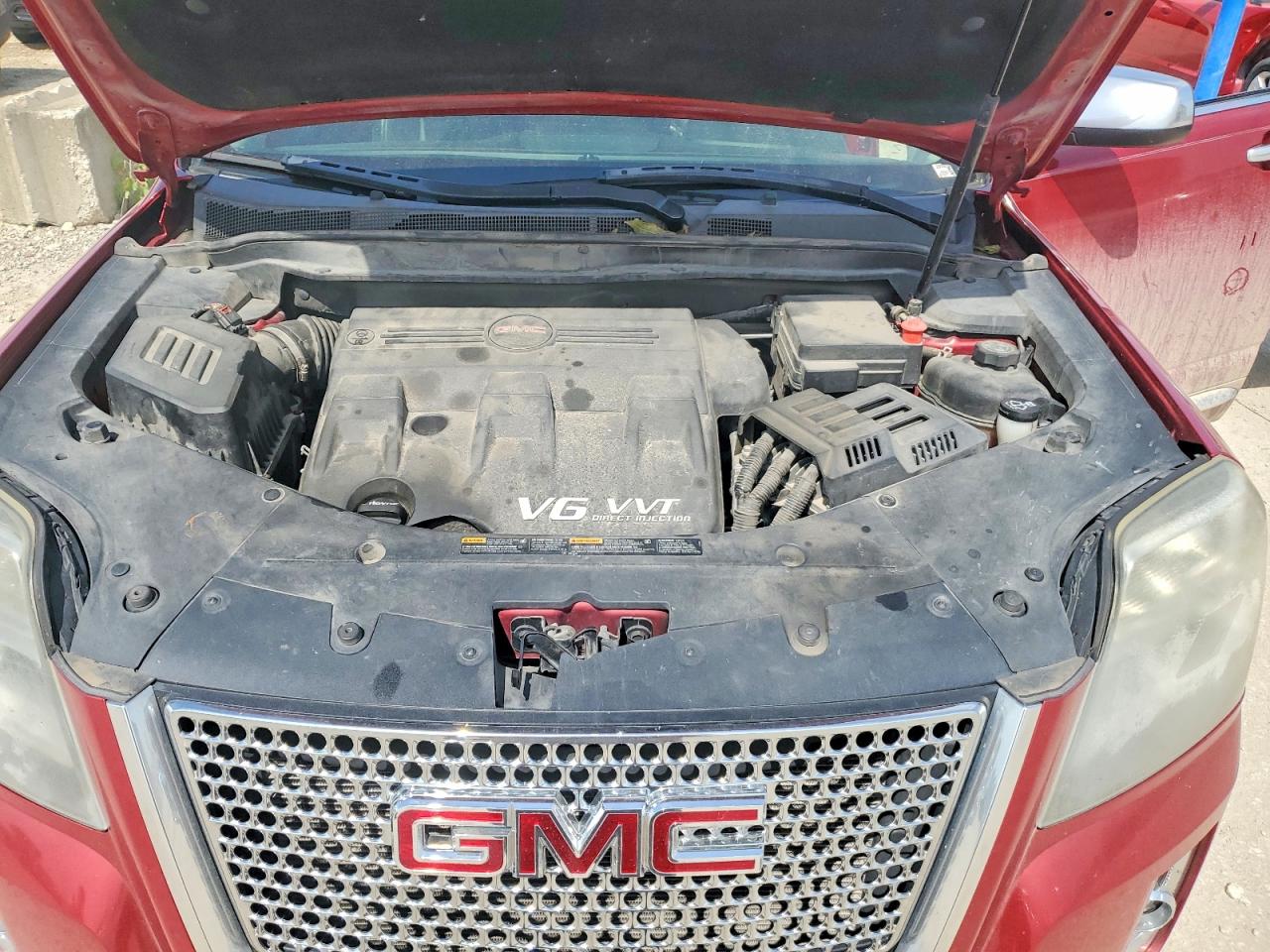 2013 GMC TERRAIN DENALI photo 34