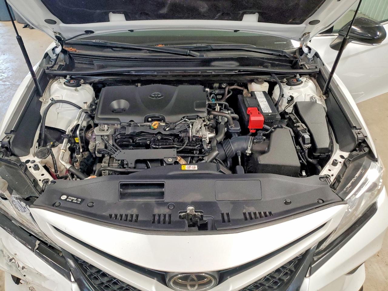 2019 TOYOTA CAMRY XSE photo 31