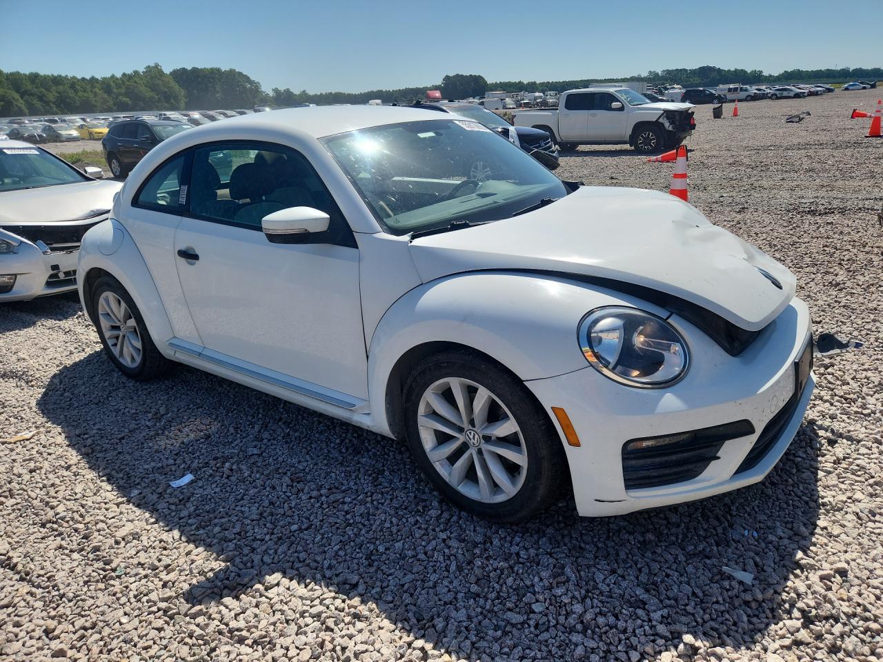 2017 VOLKSWAGEN BEETLE 1.8T photo 10