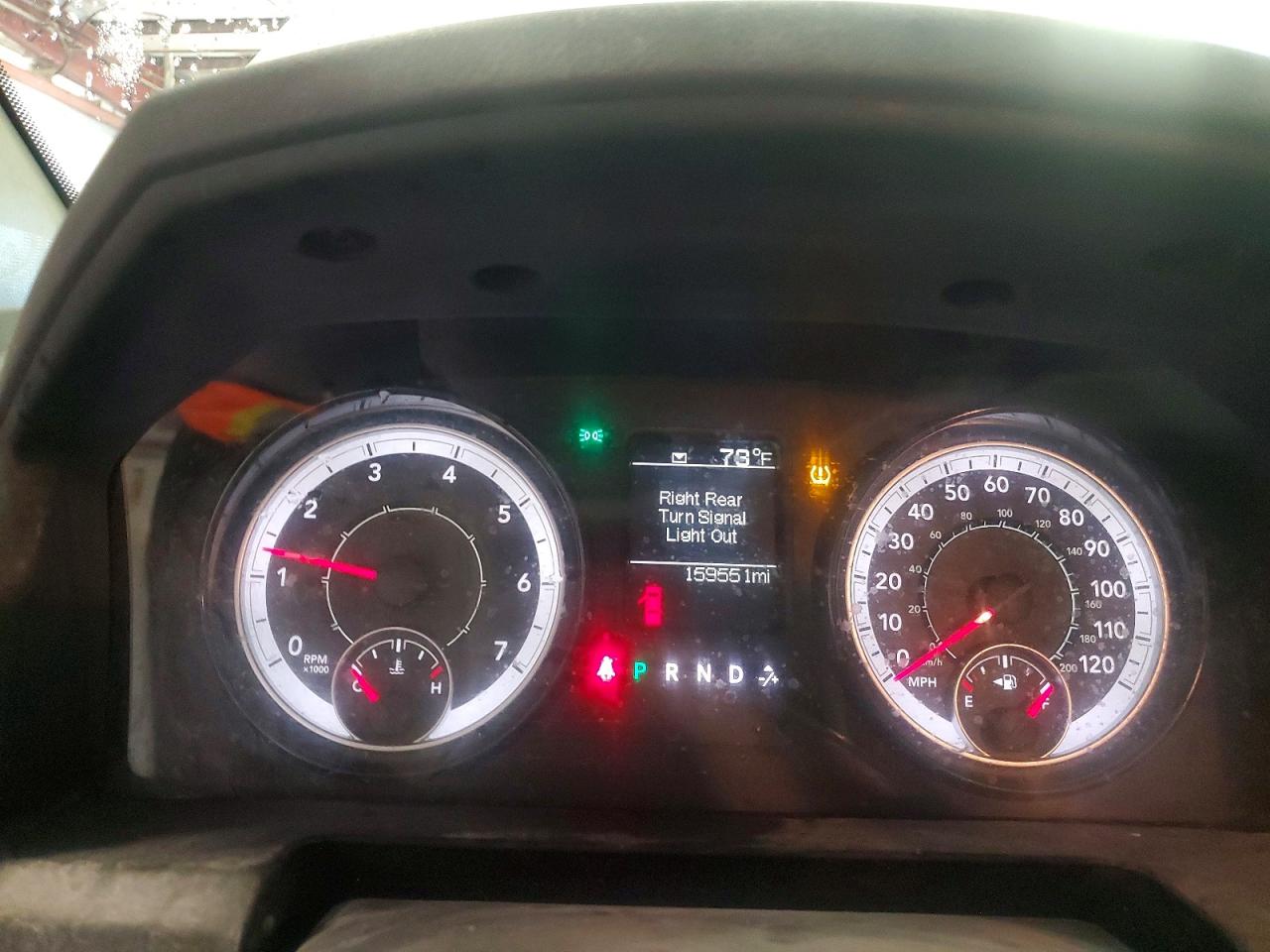 2019 RAM 1500 CLASSIC TRADESMAN photo 17