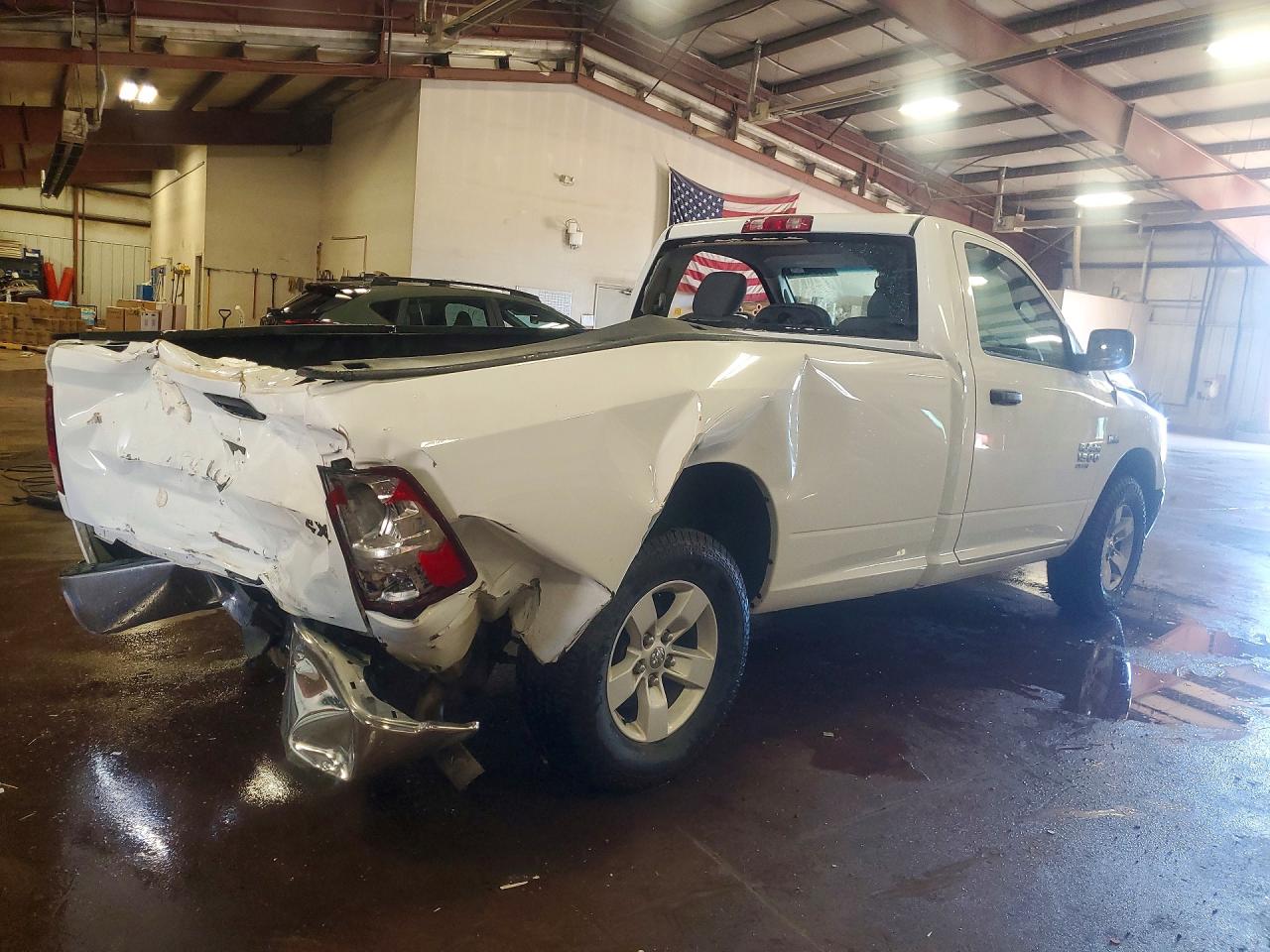 2019 RAM 1500 CLASSIC TRADESMAN photo 5