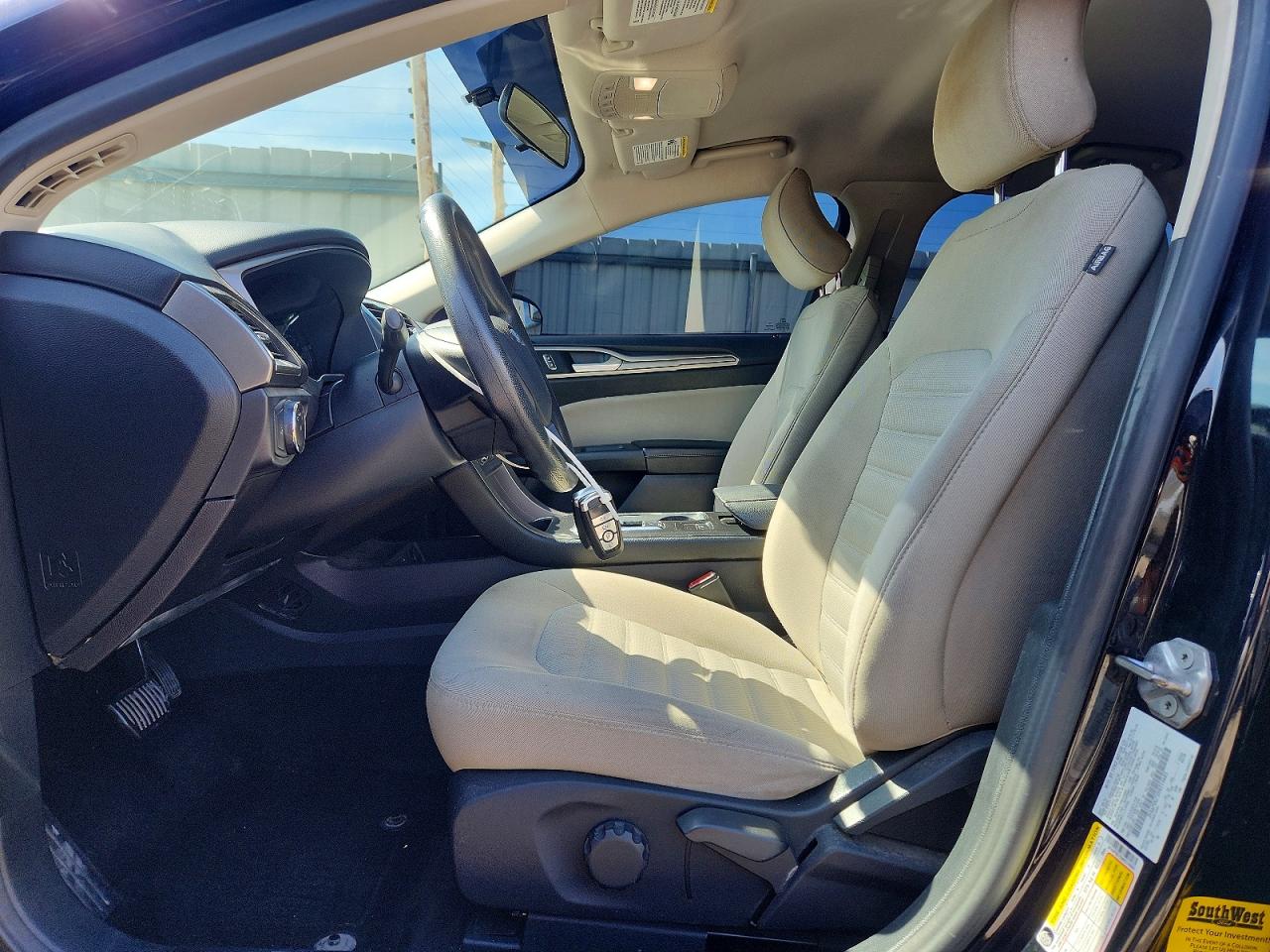 2017 FORD FUSION S photo 19