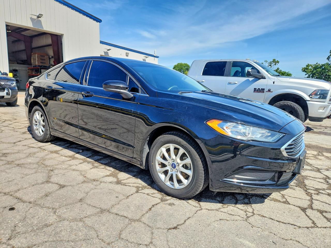2017 FORD FUSION S photo 10