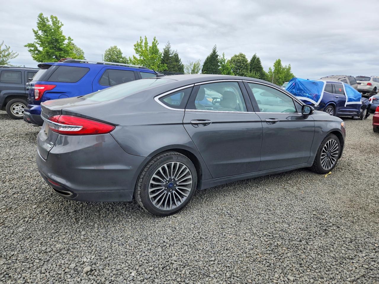 2017 FORD FUSION SE photo 5