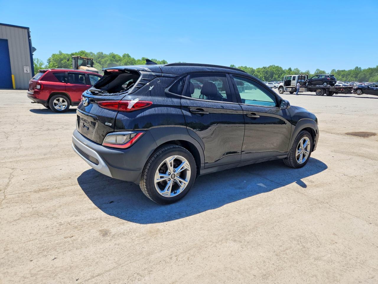 2022 HYUNDAI KONA SEL photo 5