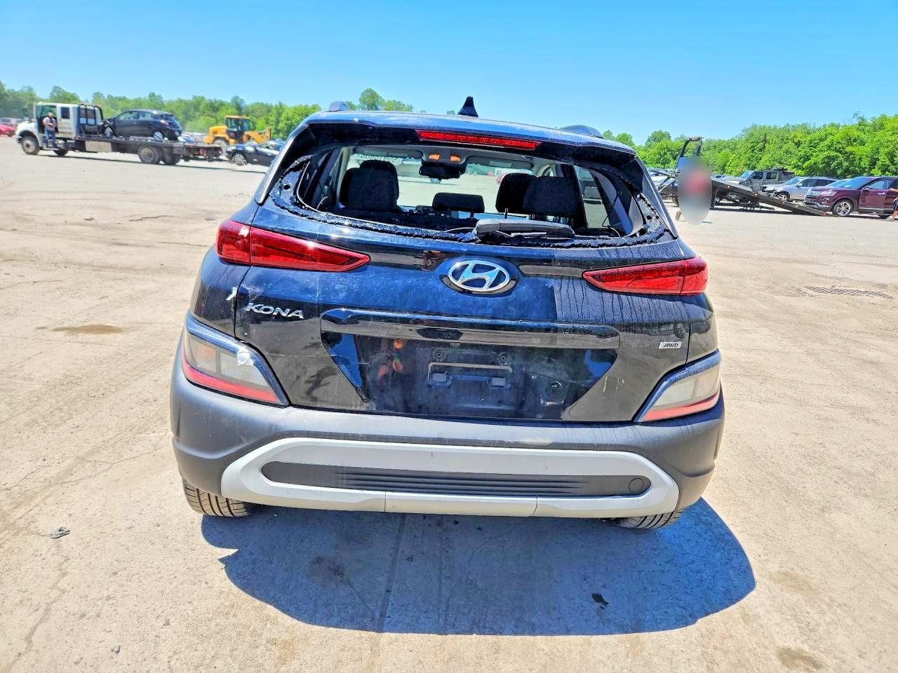 2022 HYUNDAI KONA SEL photo 11