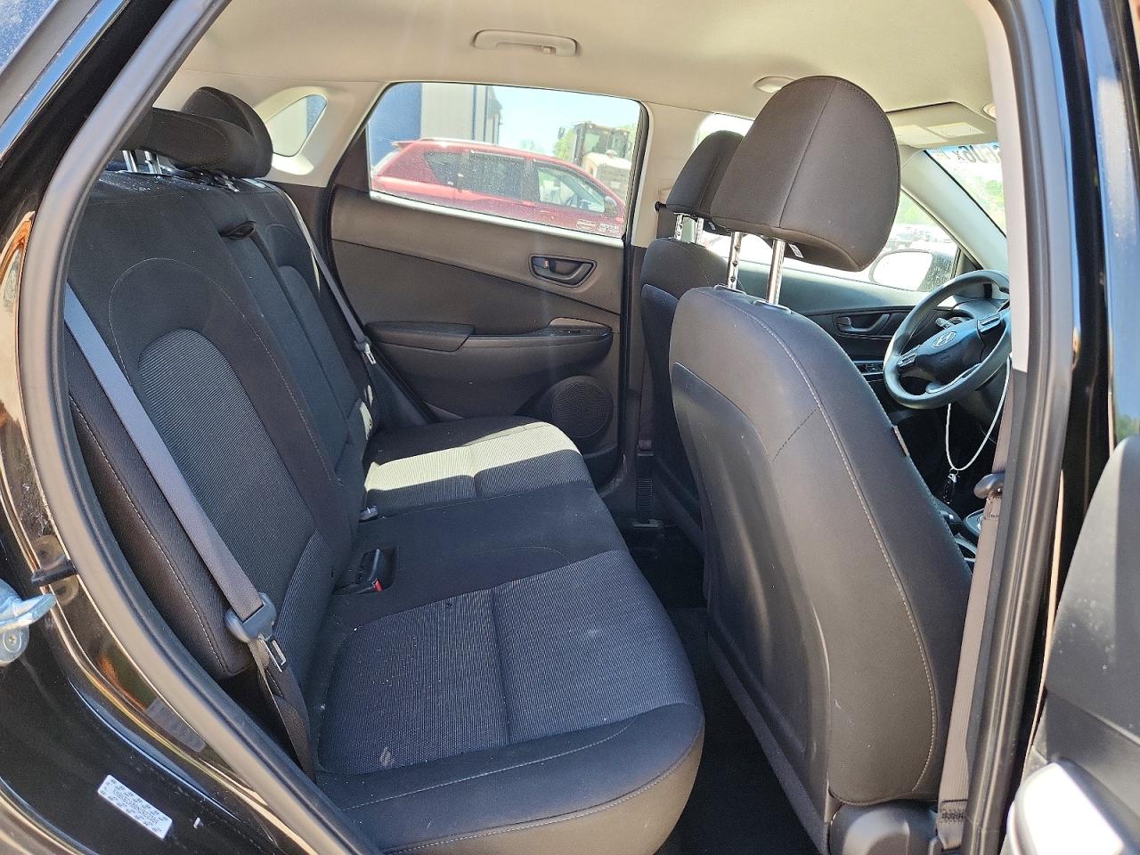 2022 HYUNDAI KONA SEL photo 21