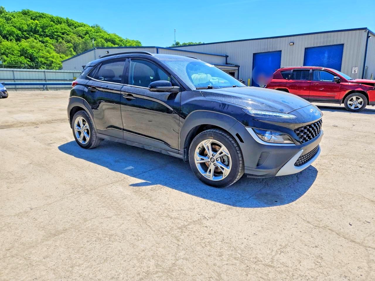 2022 HYUNDAI KONA SEL photo 7