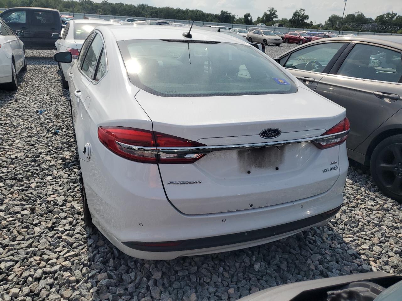 2018 FORD FUSION SE HYBRID photo 16