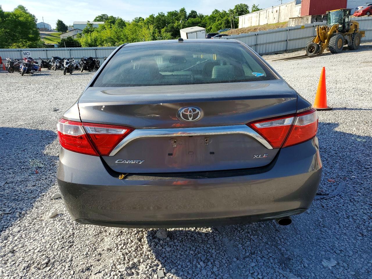 2017 TOYOTA CAMRY XLE photo 11