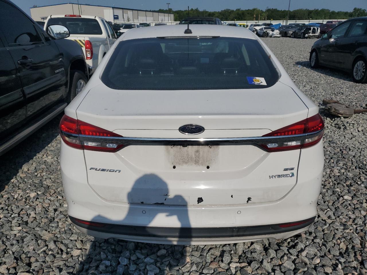2017 FORD FUSION SE HYBRID photo 9