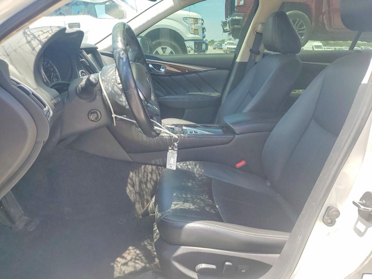 2018 INFINITI Q50 3.0T LUXE photo 19