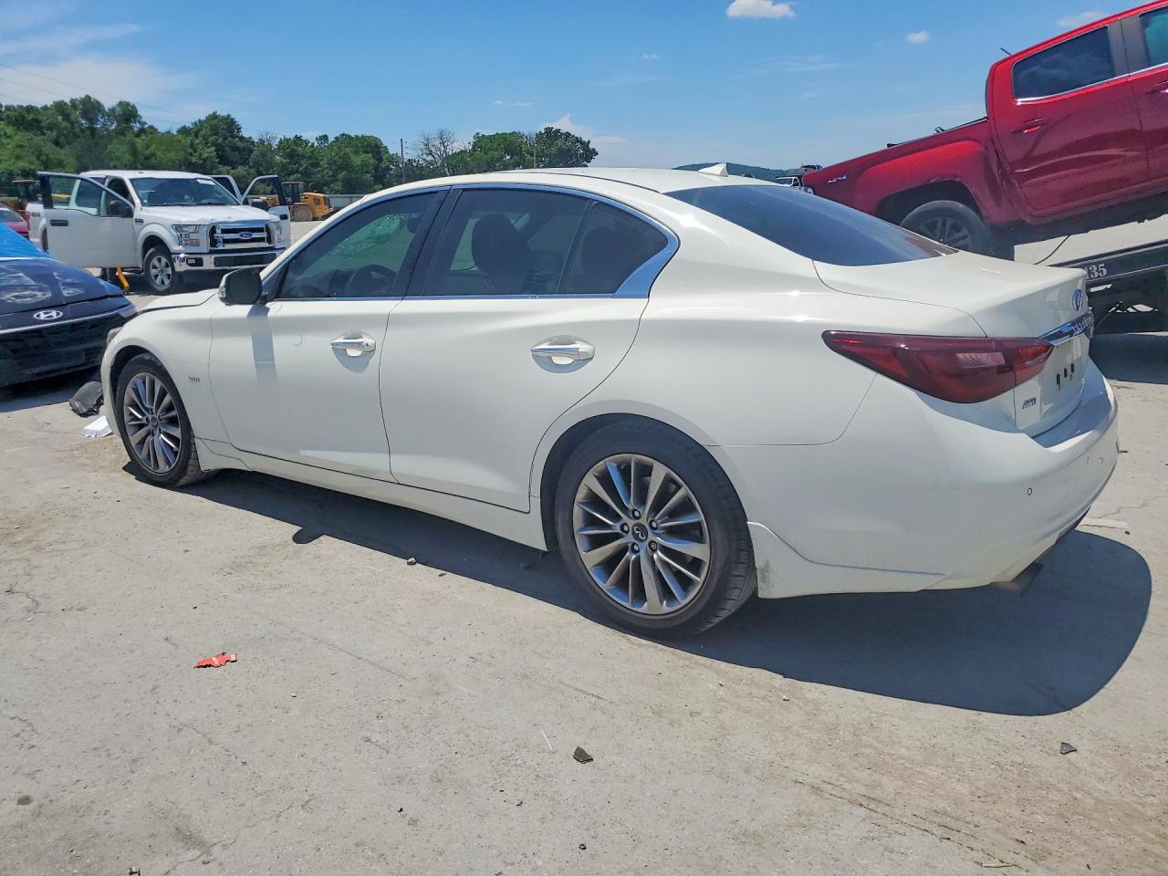 2018 INFINITI Q50 3.0T LUXE photo 4