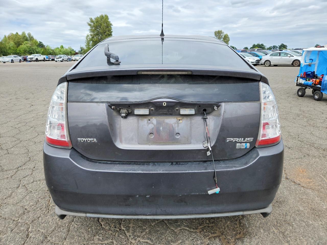 2008 TOYOTA PRIUS BASE photo 11
