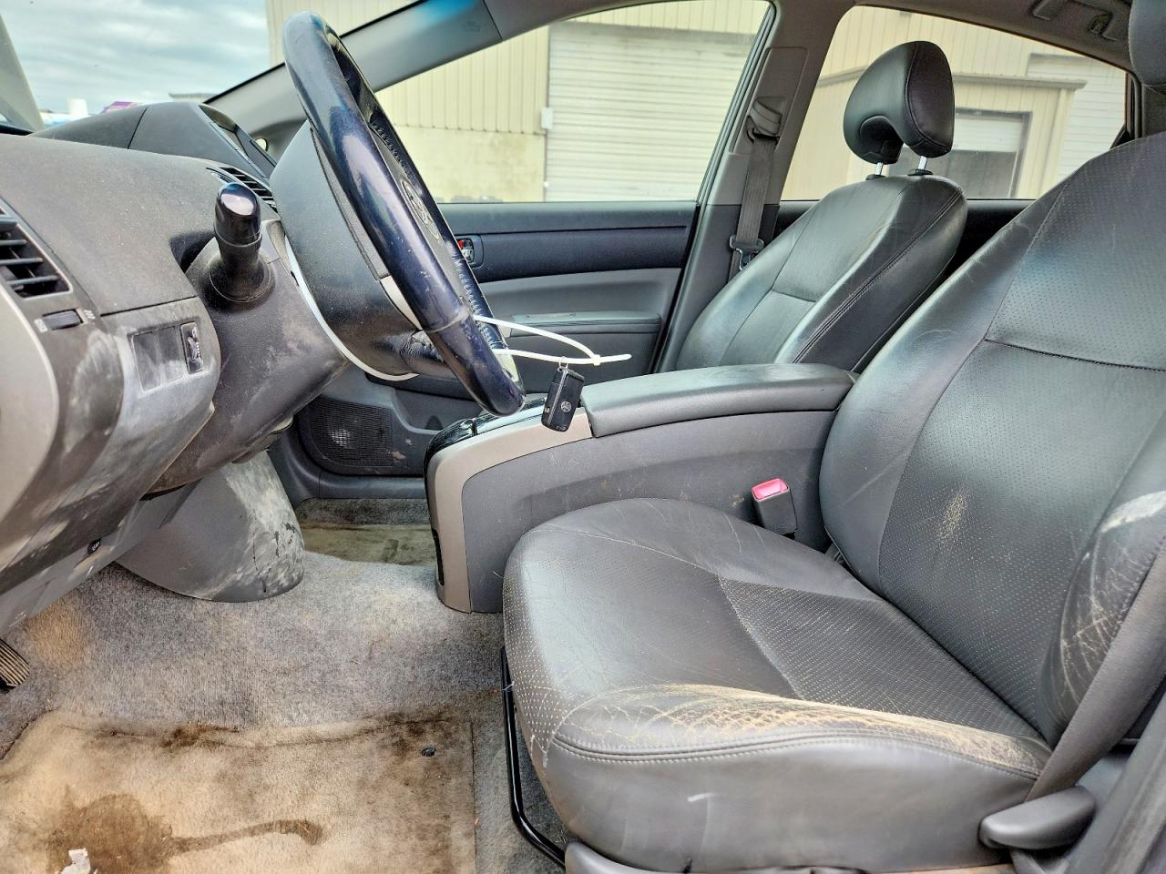 2008 TOYOTA PRIUS BASE photo 13