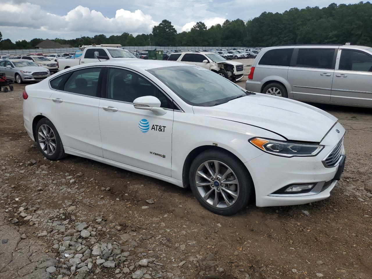 2017 FORD FUSION SE HYBRID photo 7