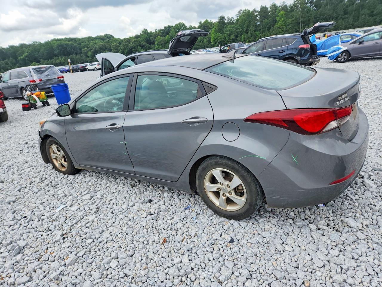 2014 HYUNDAI ELANTRA SE photo 3