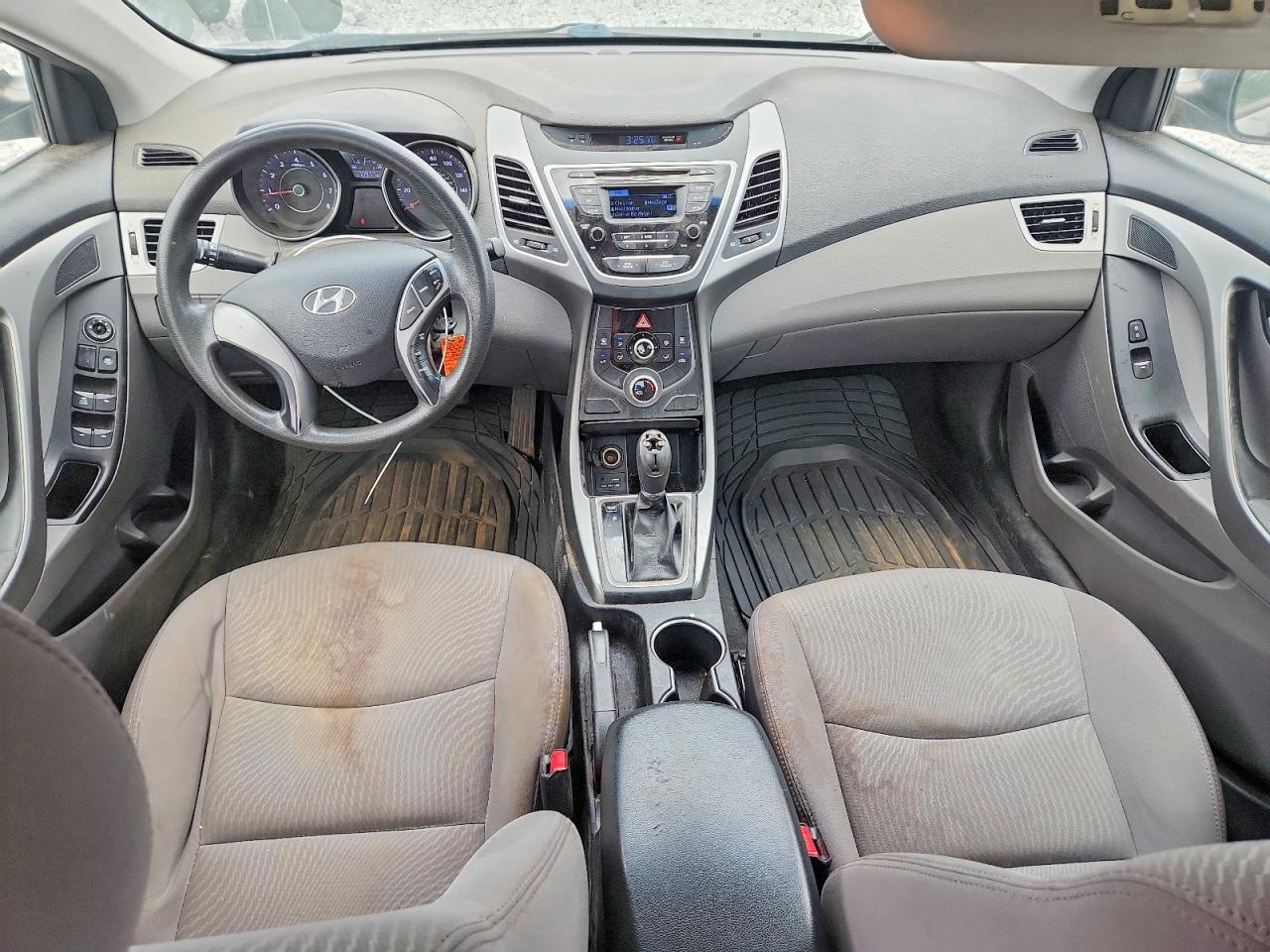 2014 HYUNDAI ELANTRA SE photo 15