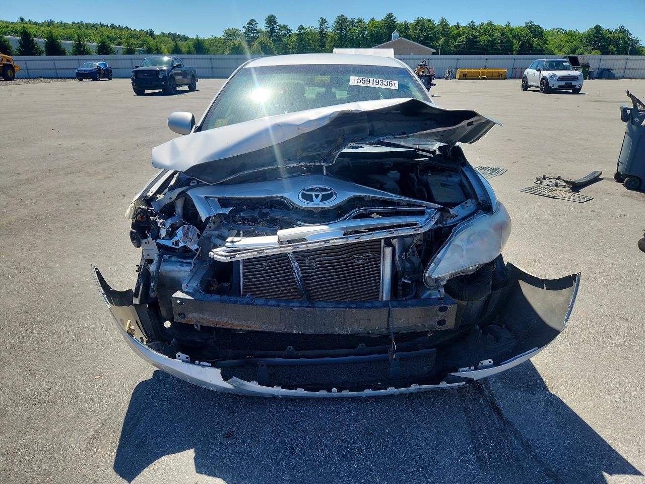 2012 TOYOTA COROLLA LE photo 9