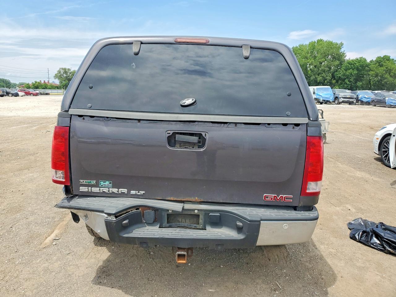 2010 GMC SIERRA K1500 SLT photo 11