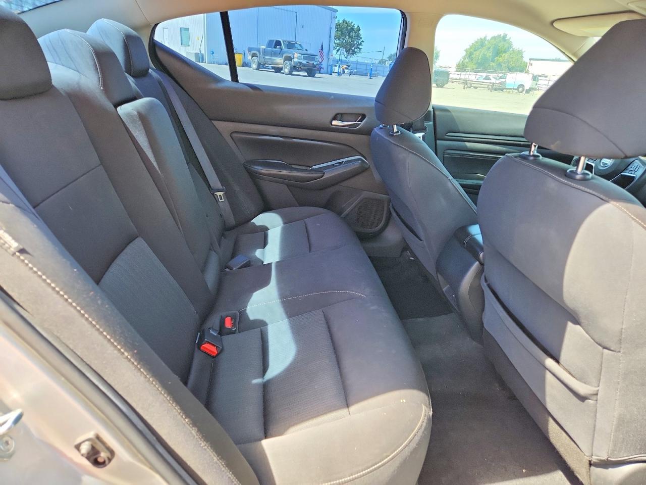 2019 NISSAN ALTIMA S photo 19