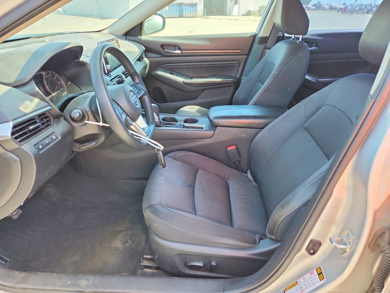2019 NISSAN ALTIMA S photo 13