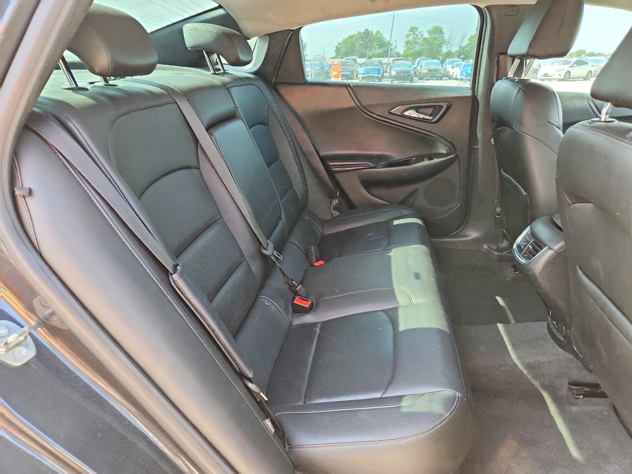 2016 CHEVROLET MALIBU PREMIER photo 28