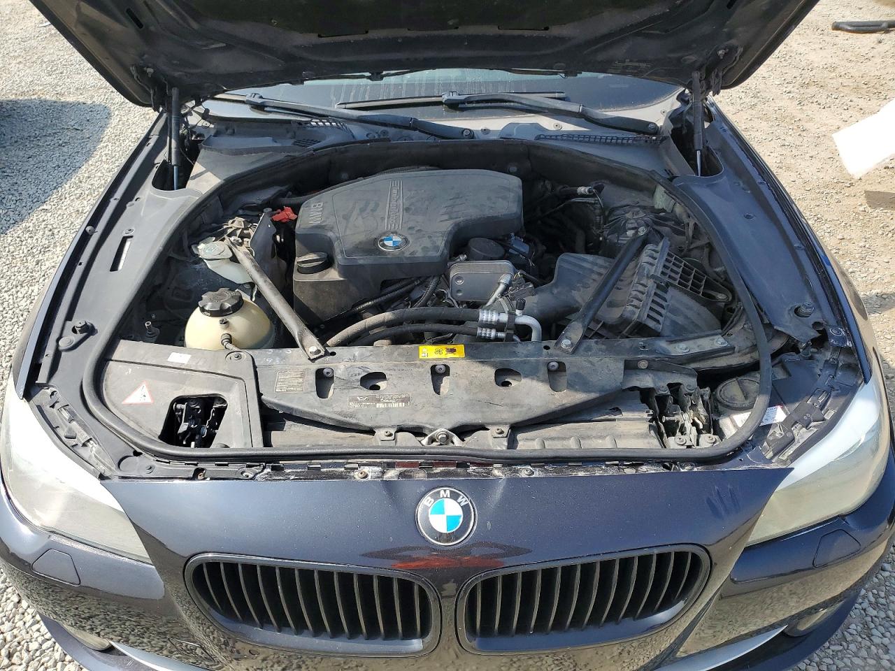 2013 BMW 528 I photo 21