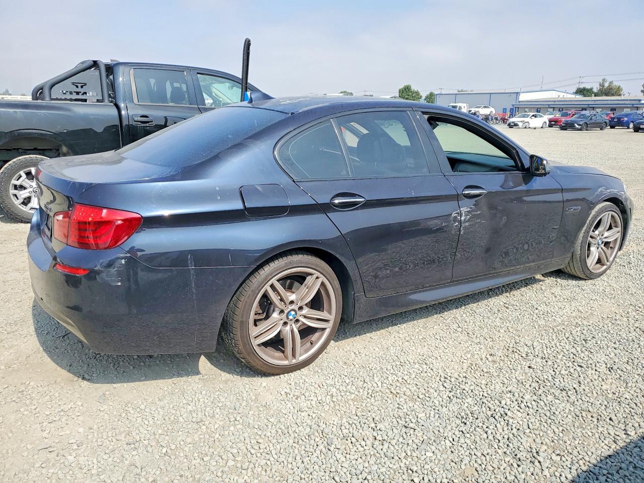 2013 BMW 528 I photo 5