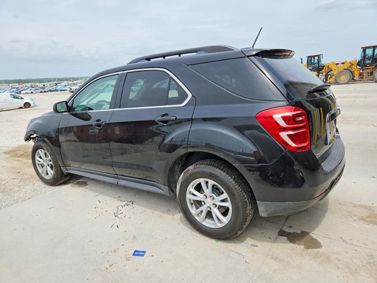 2016 CHEVROLET EQUINOX LT photo 4