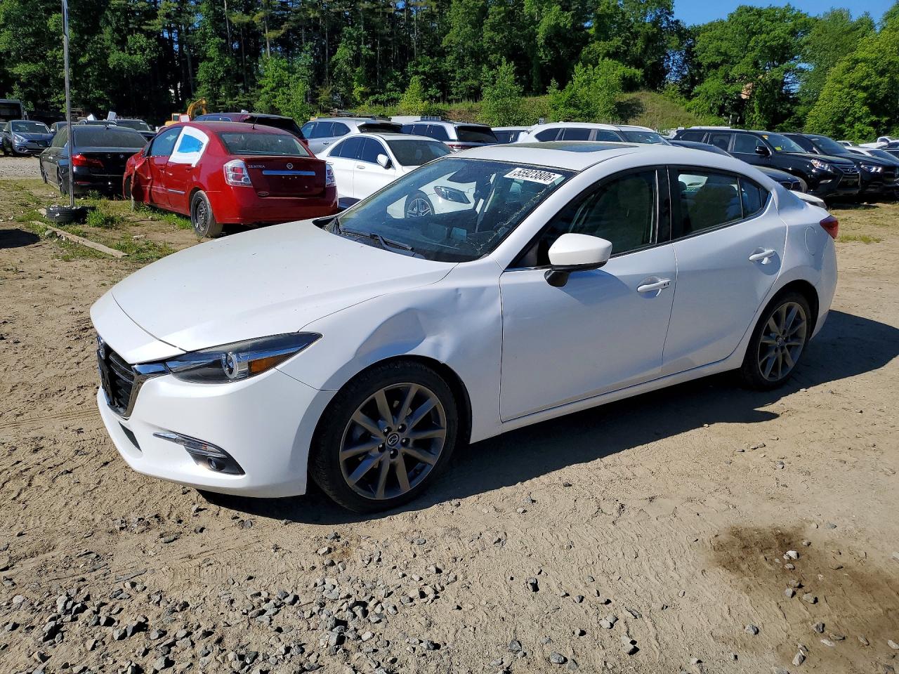 2018 MAZDA 3